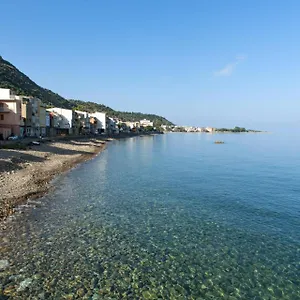 Casa Vacanze Antonella , Caronia Marina Italia